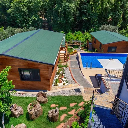 Huzur Chalet